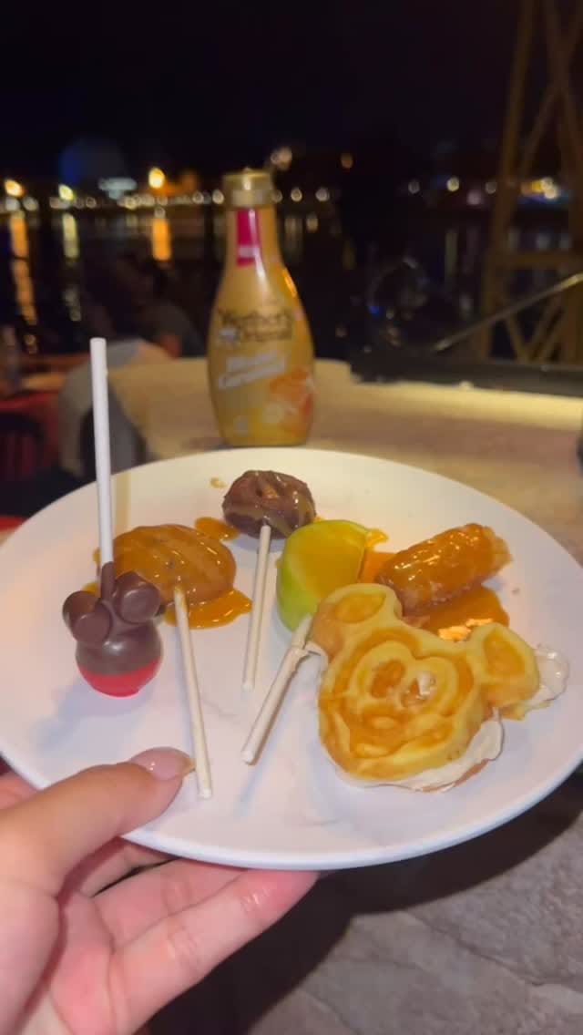 Post 6 by Nhi Vo | Home Cook, Food & Travel Creator on Instagram (video)
