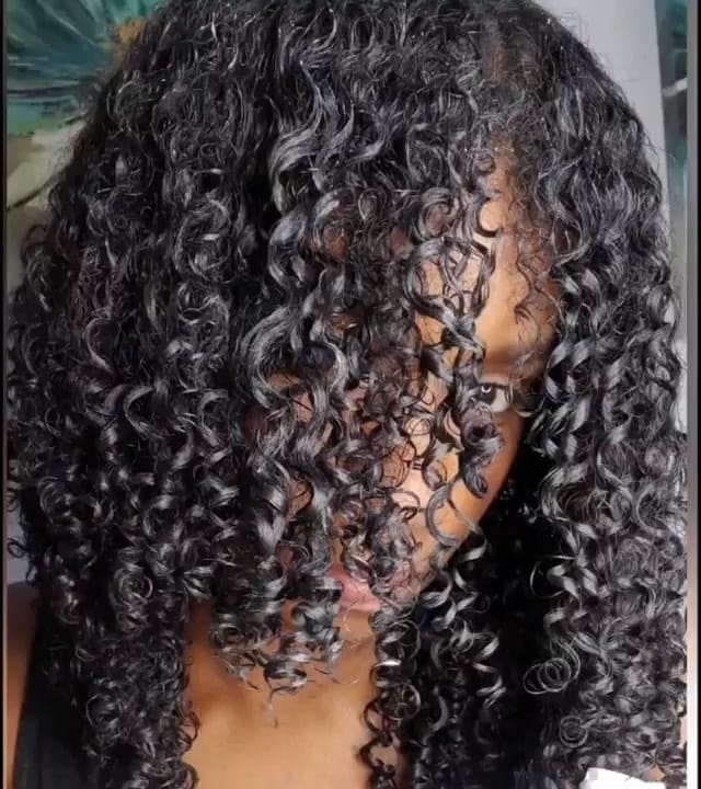 Post 6 by Grow Bar Organics on Instagram (video)