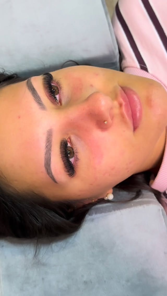 Post 9 by Wimpernverlängerung Hamburg | Since 2020 on Instagram (video)