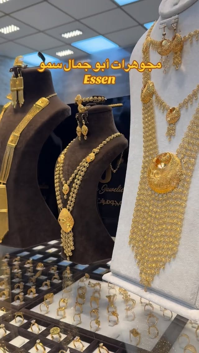 Post 1 by الحاج أبو جمال سمو  •Abu Jamal Juwelier • Goldschmuck on Instagram (video)
