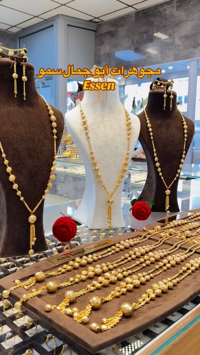 Post 6 by الحاج أبو جمال سمو  •Abu Jamal Juwelier • Goldschmuck on Instagram (video)