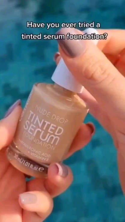 Post 10 by Kosmetik4less on Instagram (video)