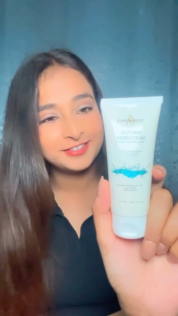 Post 9 by CS Essentials India on Instagram (video)