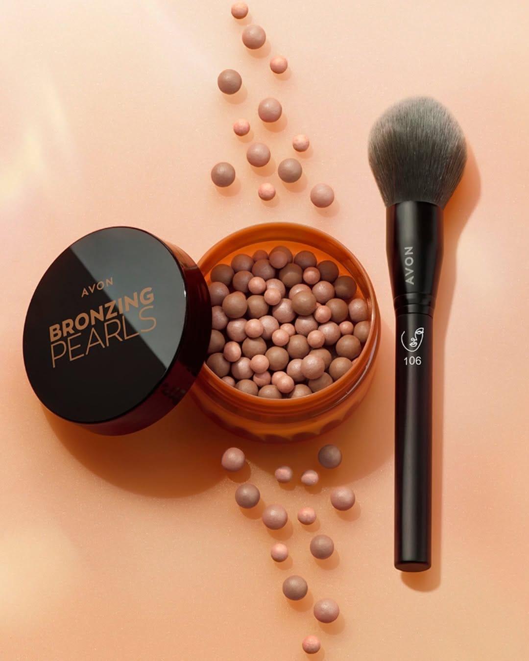 Post 6 by Avon Deutschland on Instagram (carousel)