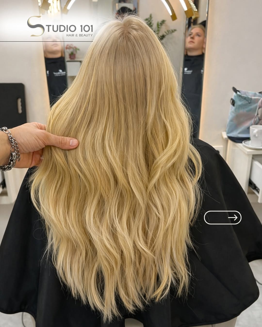 Post 9 by Friseur Berlin • BALAYAGE • Hair • Wimpern • PMU • Head SPA on Instagram (carousel)
