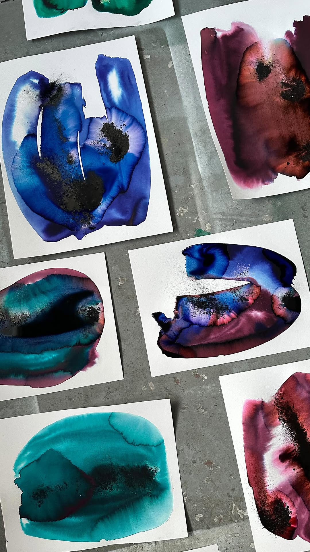 Post 9 by R.S.V.P. Papier in Mitte on Instagram (video)