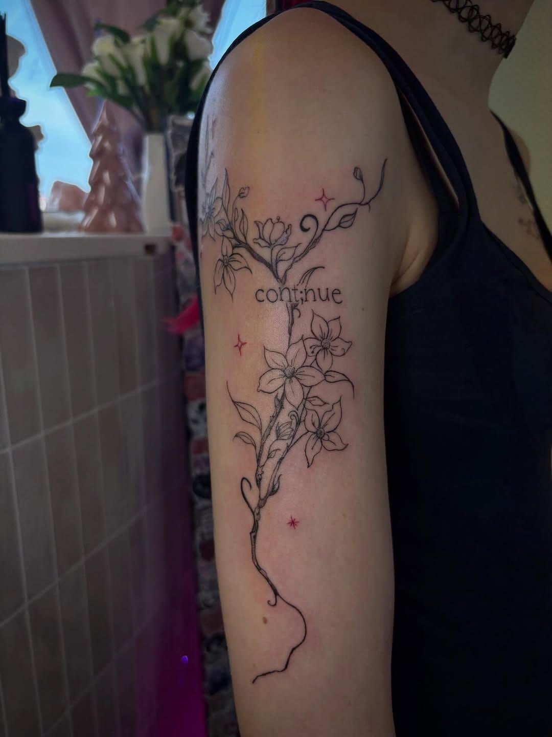 Post 5 by Nadine Sophia on Instagram (image)