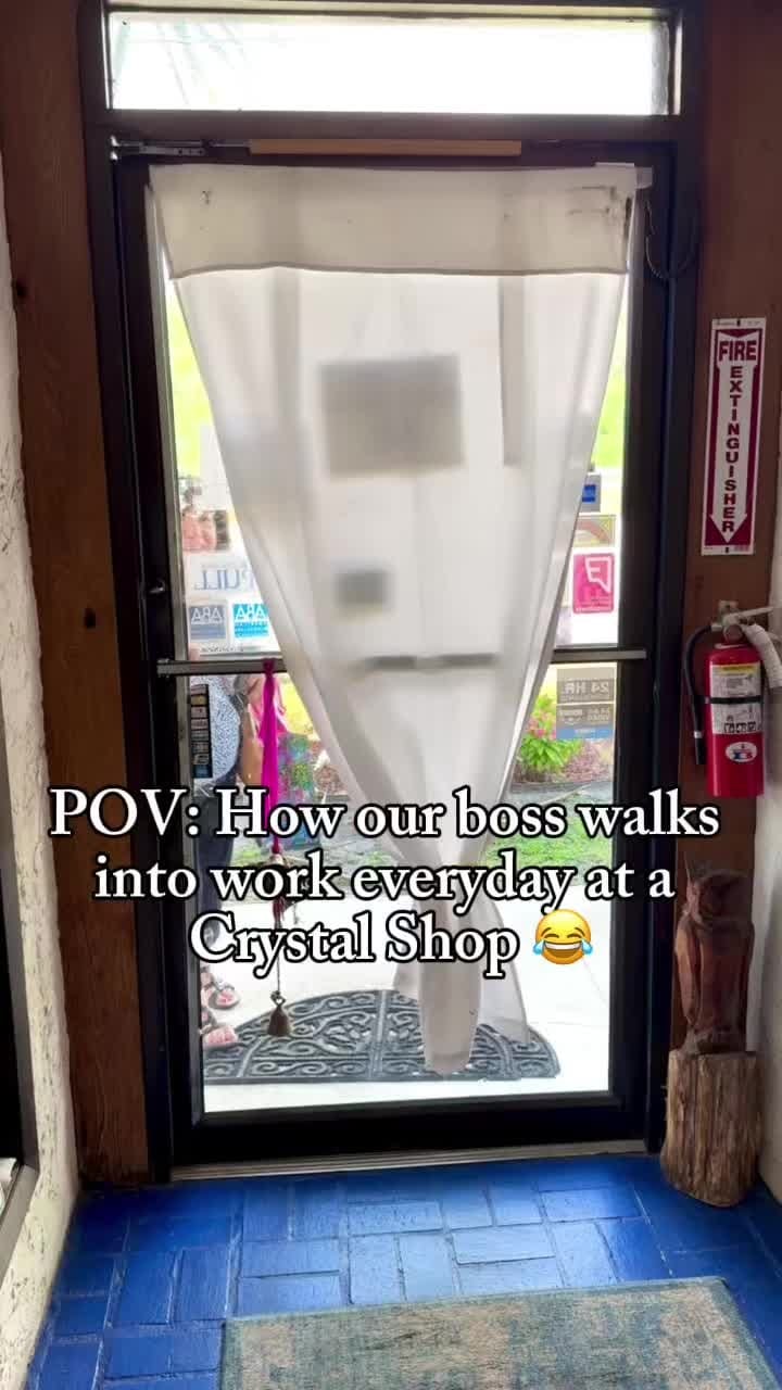 Post 9 by The Crystal Garden on Instagram (video)