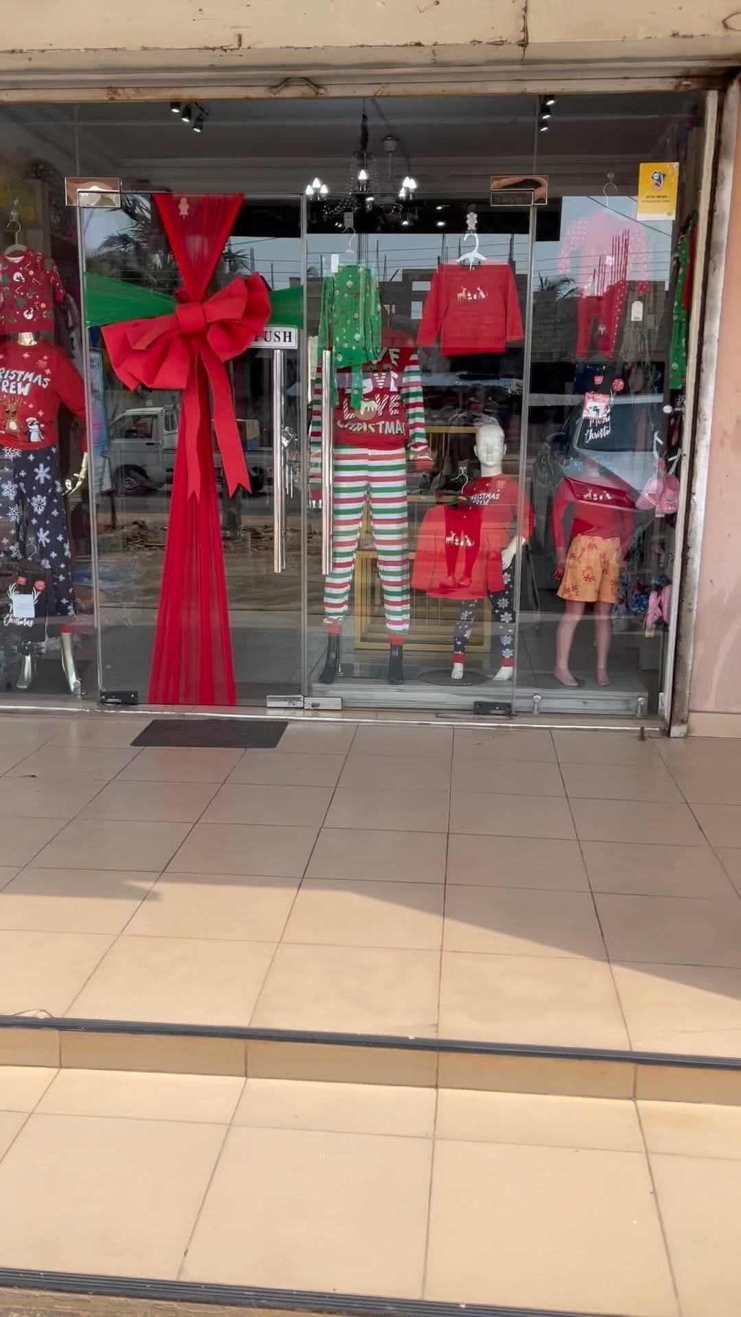 Post 9 by 🔝BABY & MUM CLOTHING STORE 🇬🇭 on Instagram (video)