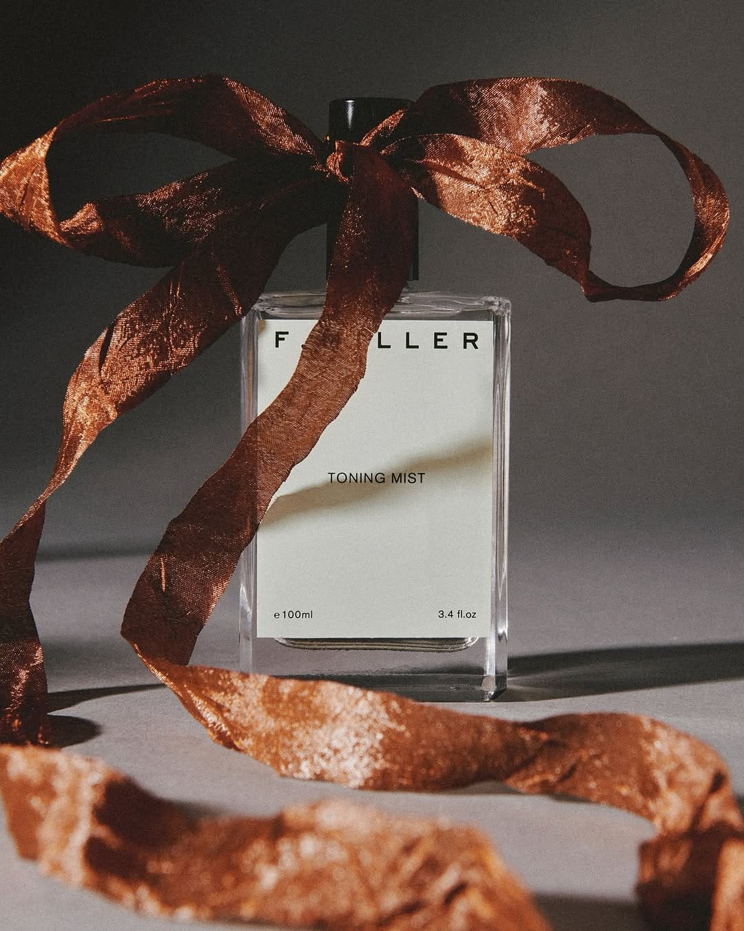 Post 4 by F. MILLER on Instagram (image)