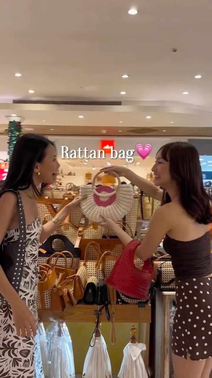 Post 3 by Seminyak Village on Instagram (video)