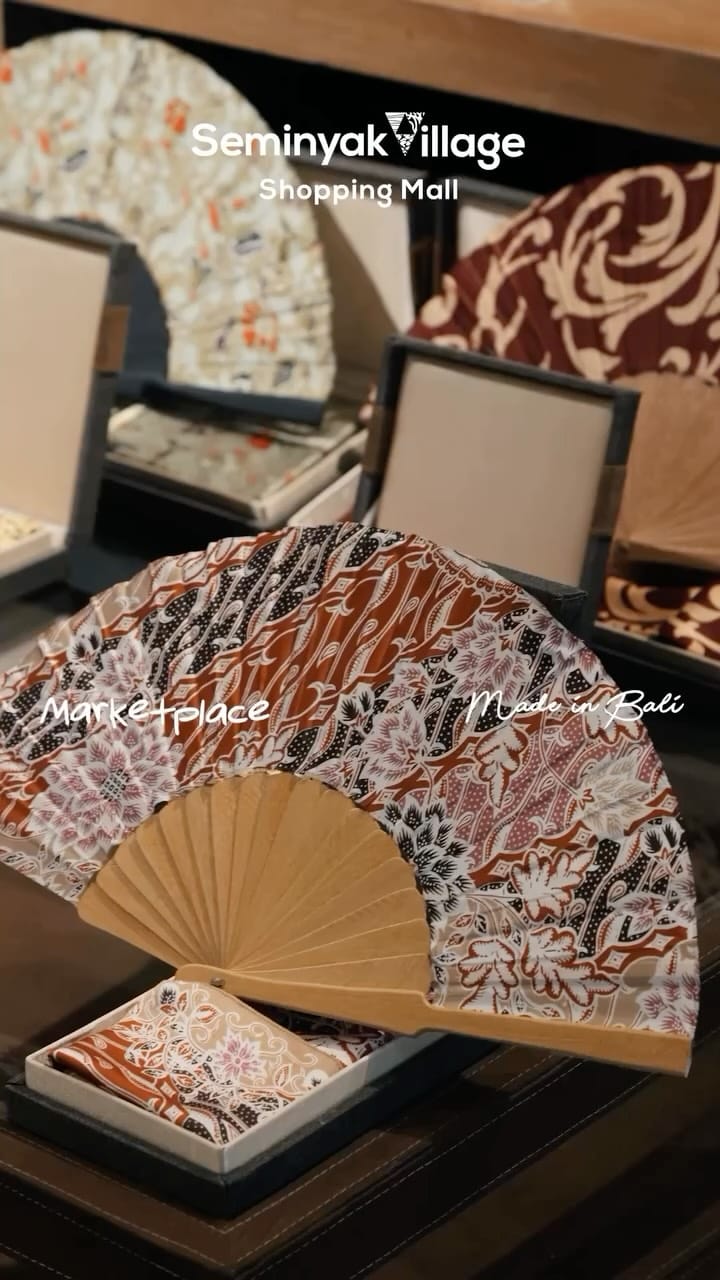 Post 6 by Seminyak Village on Instagram (video)