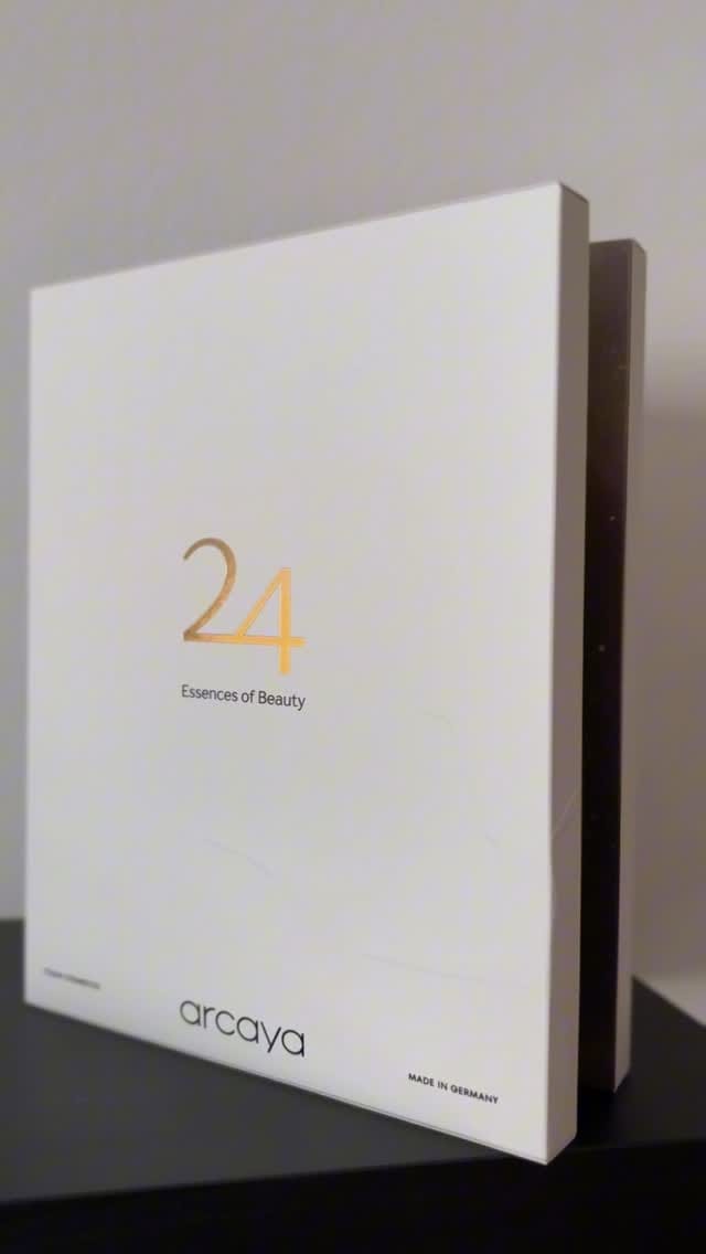 Post 7 by The Essence of Beauty on Instagram (video)