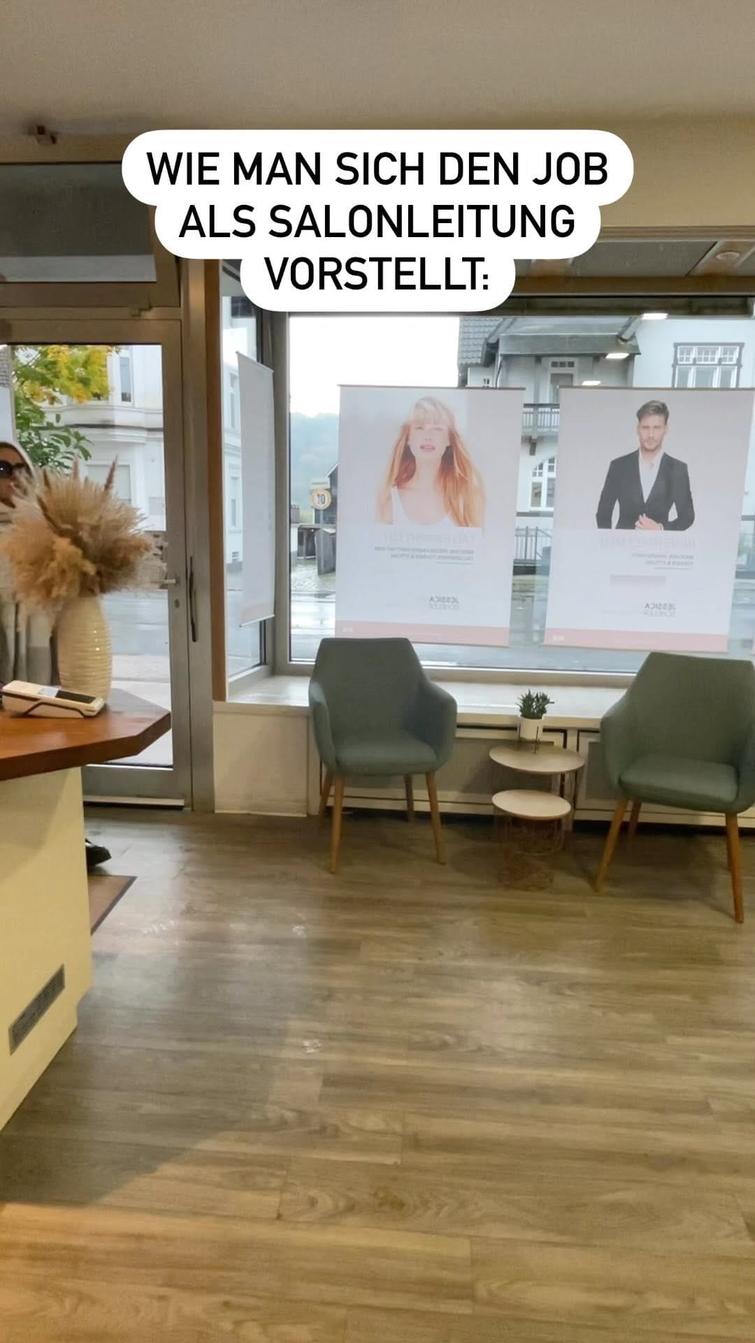Post 10 by Friseur Jessica Scheler on Instagram (video)