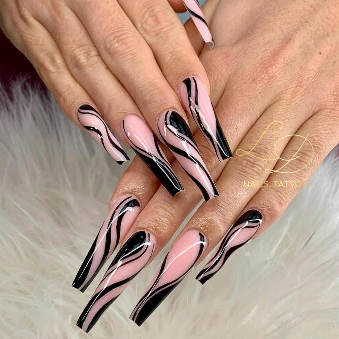 Post 1 by LD Nails & Tattoo Berlin-Mitte on Instagram (image)
