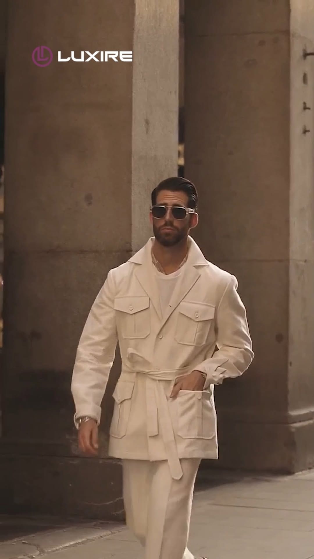 Post 6 by Luxire München on Instagram (video)