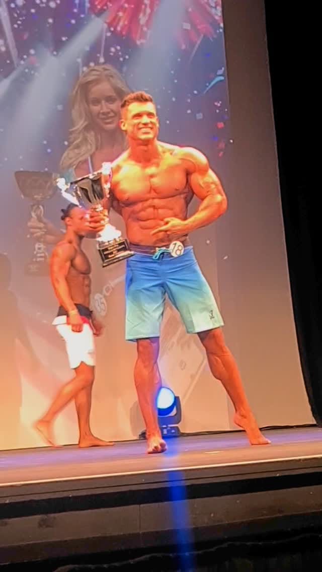 Post 3 by Guillem Clave on Instagram (video)