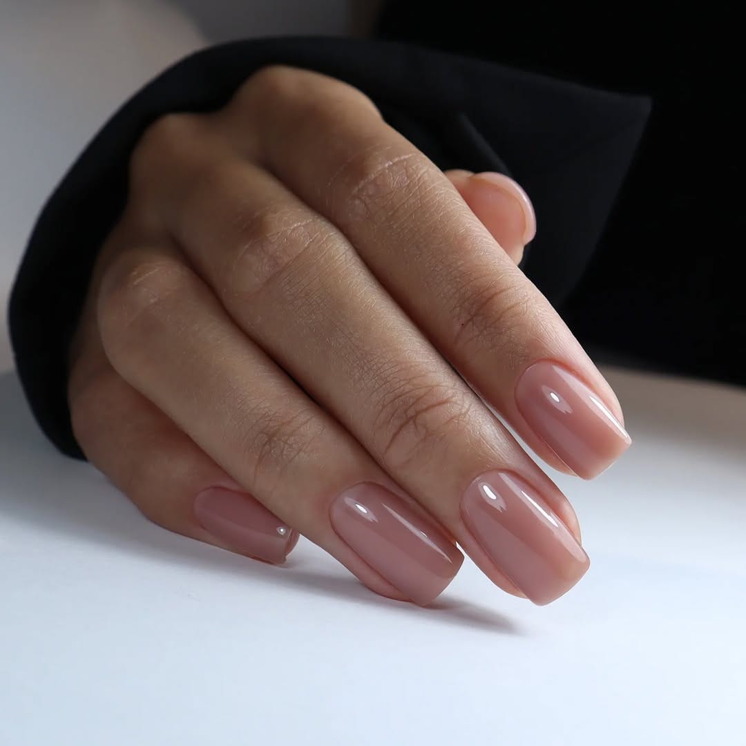 Post 10 by DUTCH NAIL COSMETICS on Instagram (image)