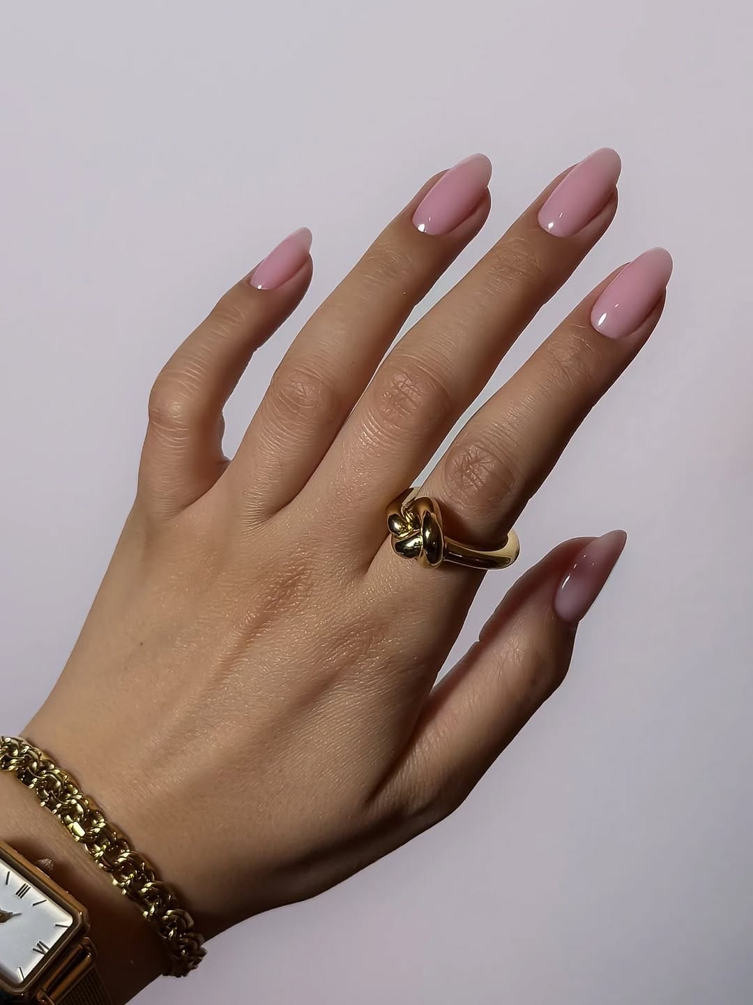 Post 7 by DUTCH NAIL COSMETICS on Instagram (image)