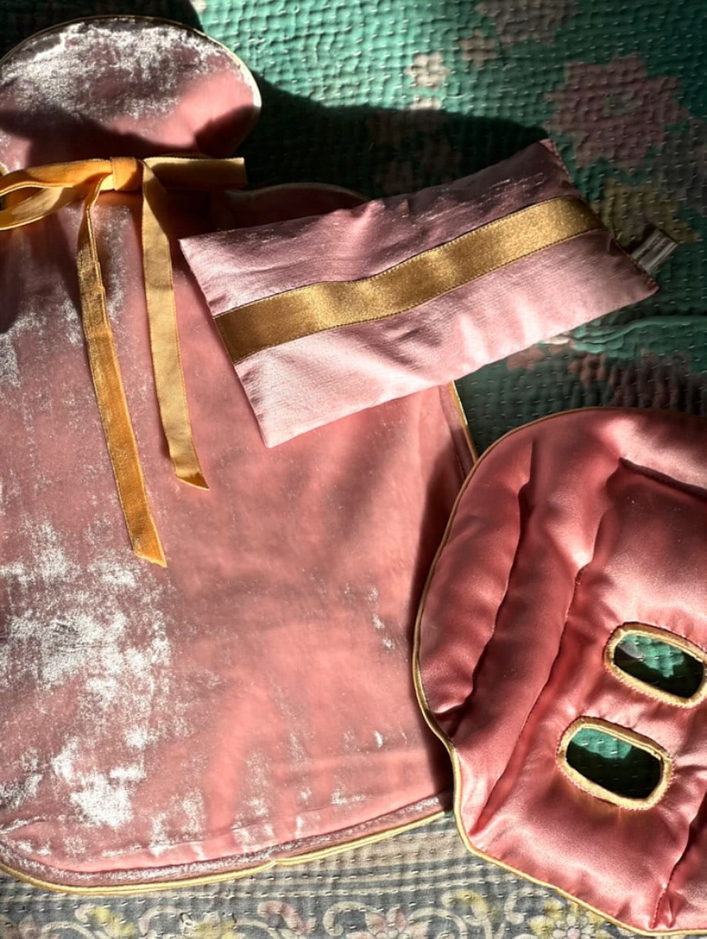 Post 2 by Holistic Silk on Instagram (image)