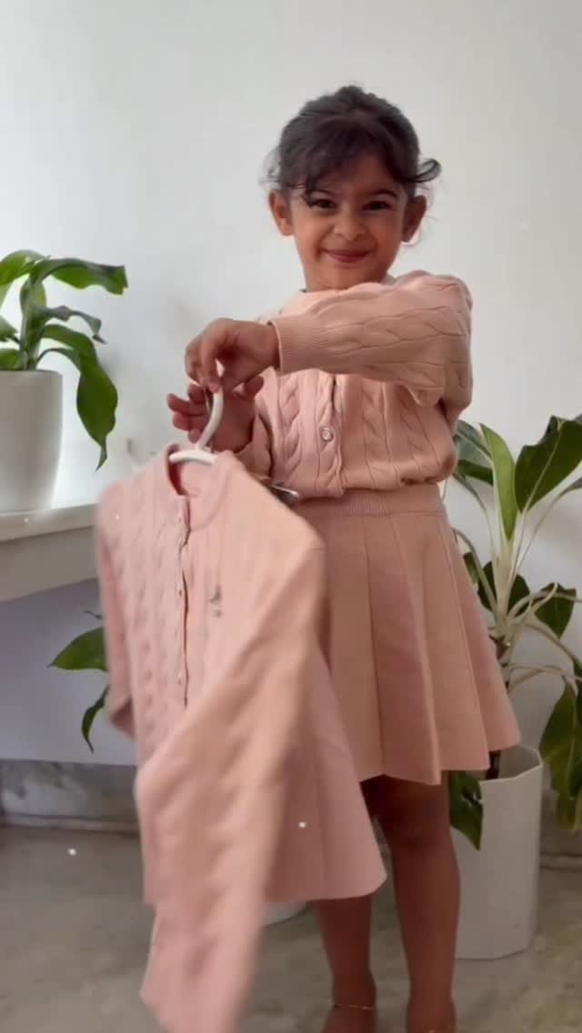 Post 8 by Little bloom on Instagram (video)