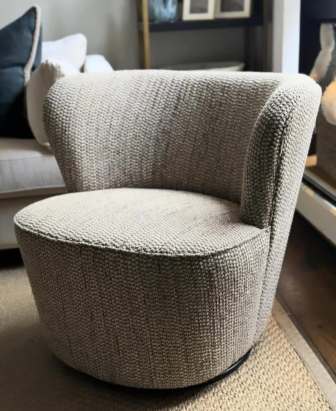 Post 10 by Bond Street Essentials on Instagram (image)