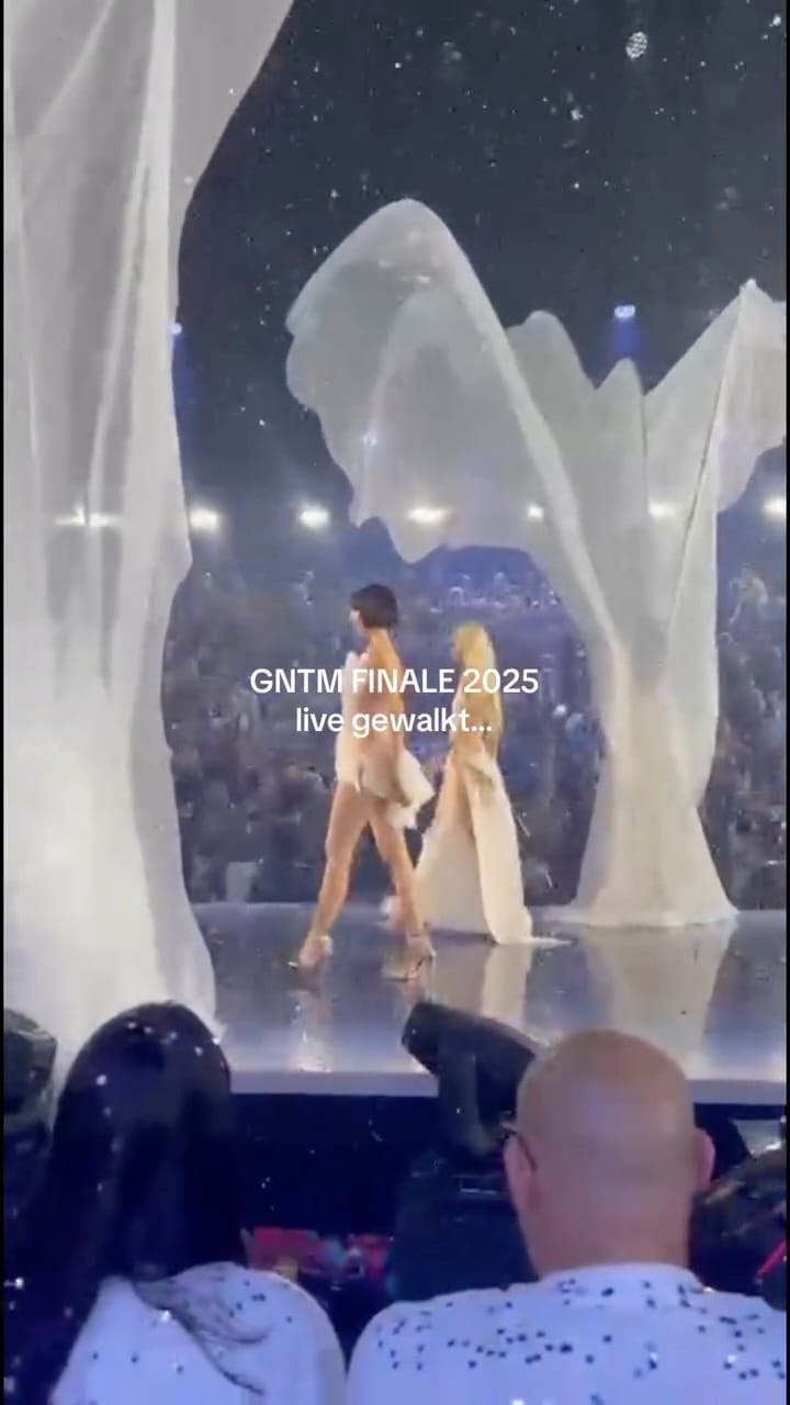 Post 2 by dani on Instagram (video)