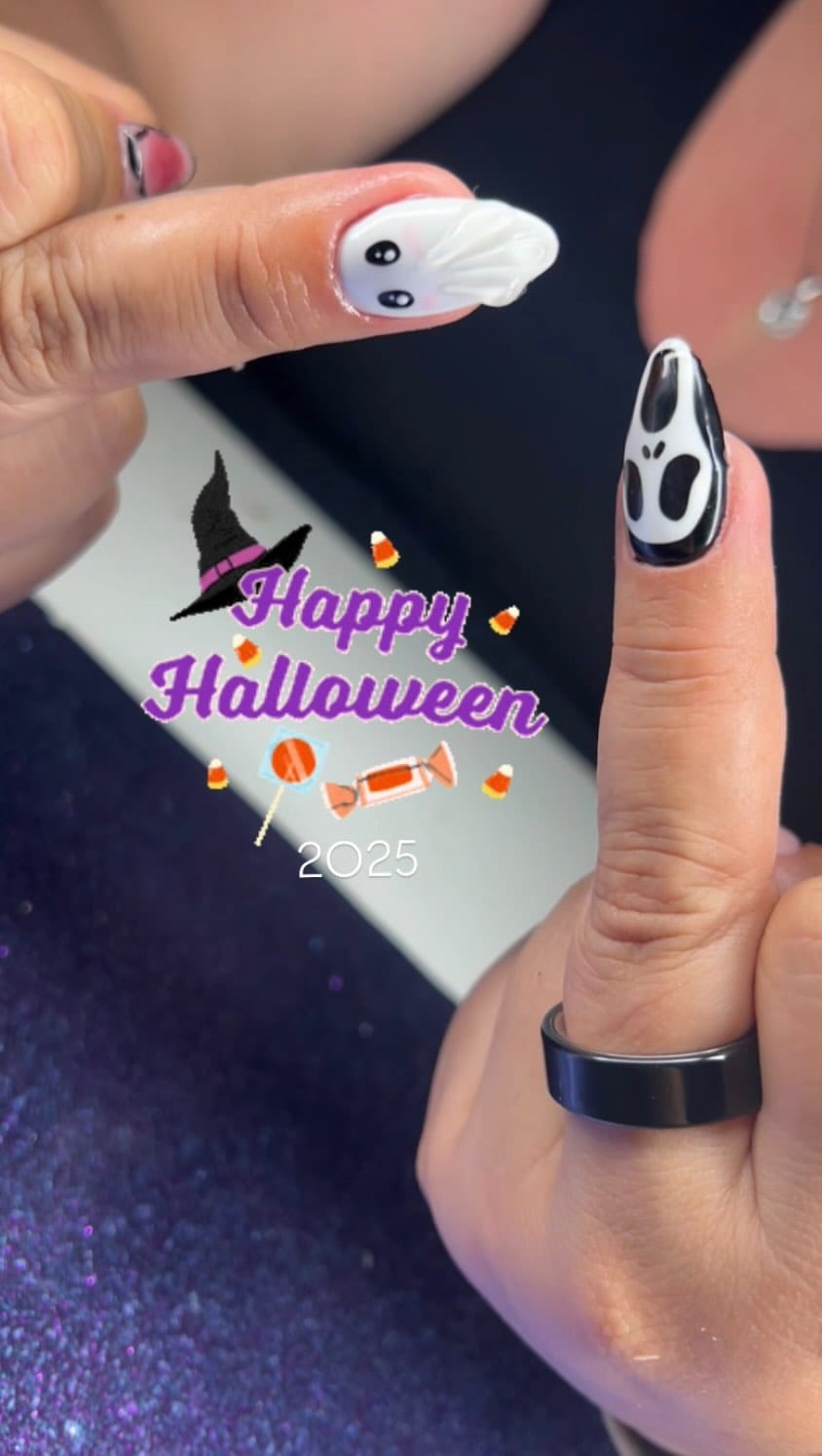 Post 5 by Nail Tech •Sarcastic Mermaid• Awakened Asshole on Instagram (video)