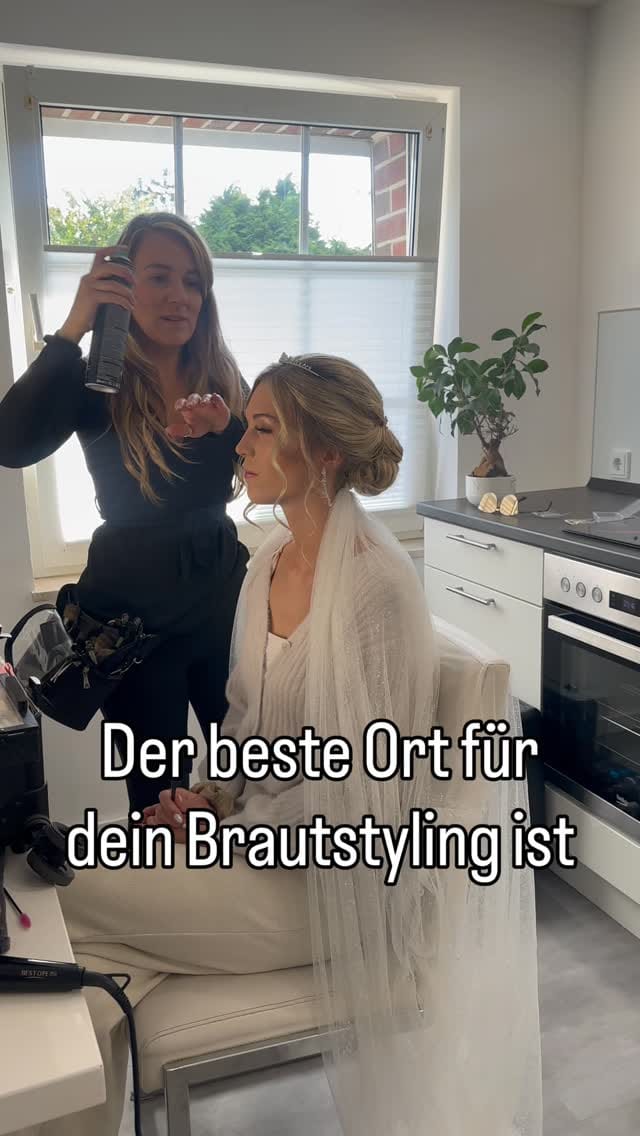 Post 3 by Sonja Schwarz Makeup Artist Hairstylist on Instagram (video)