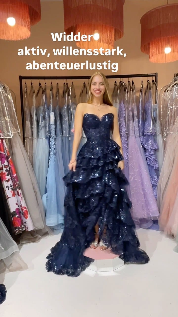 Post 10 by Bonnie Blush on Instagram (video)