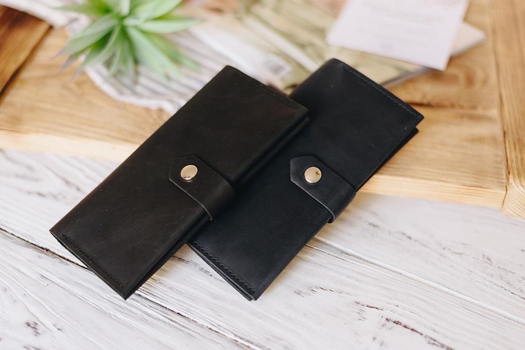 Post 5 by Cantoneri - Leather Studio on Instagram (image)