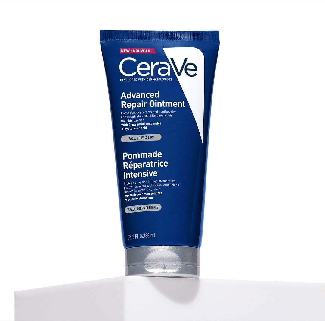 Post 2 by CeraVe Benelux on Instagram (carousel)