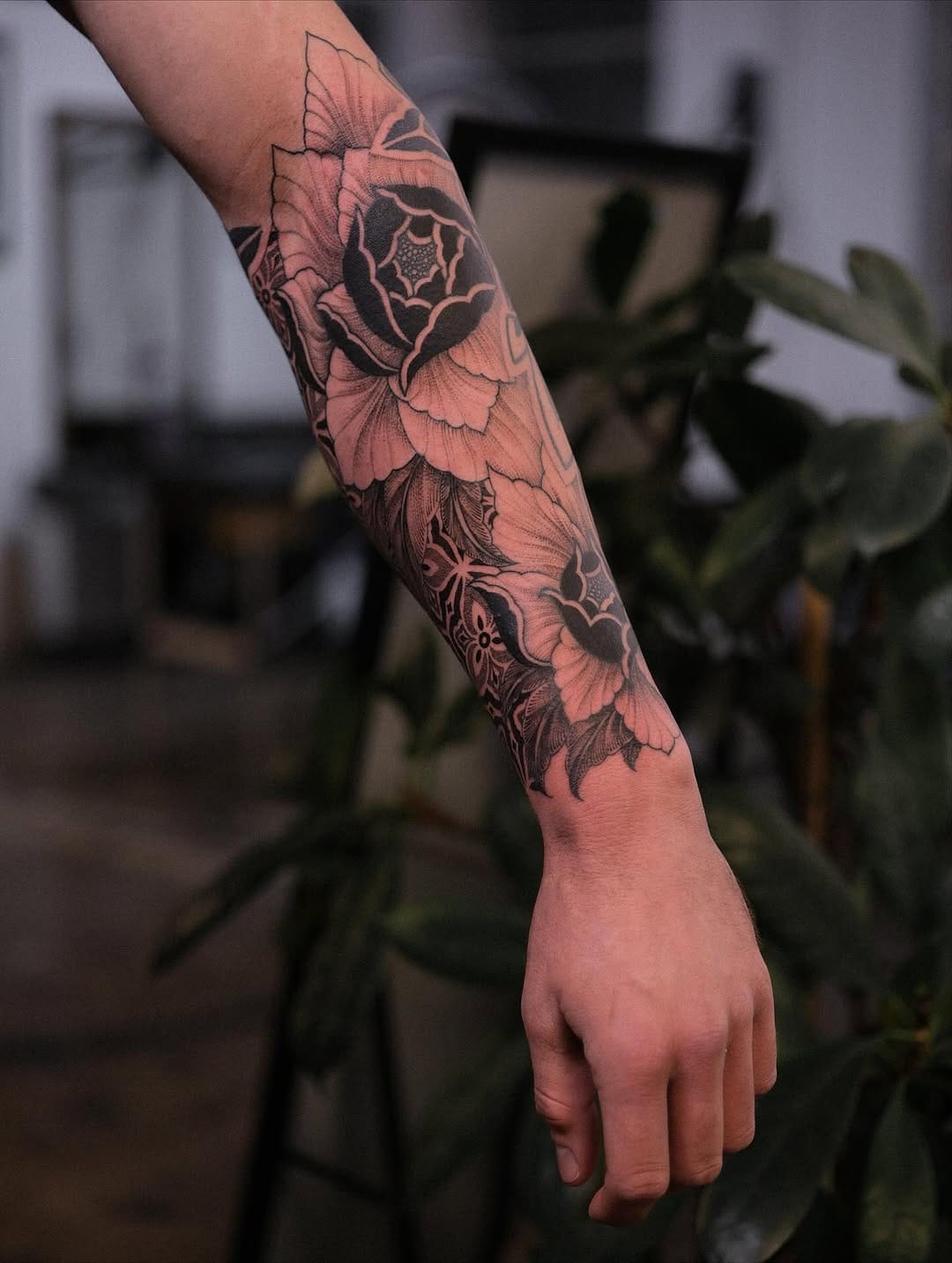 Post 4 by TATTOO DOTWORK MAORI GEOMETRY BERLIN on Instagram (carousel)