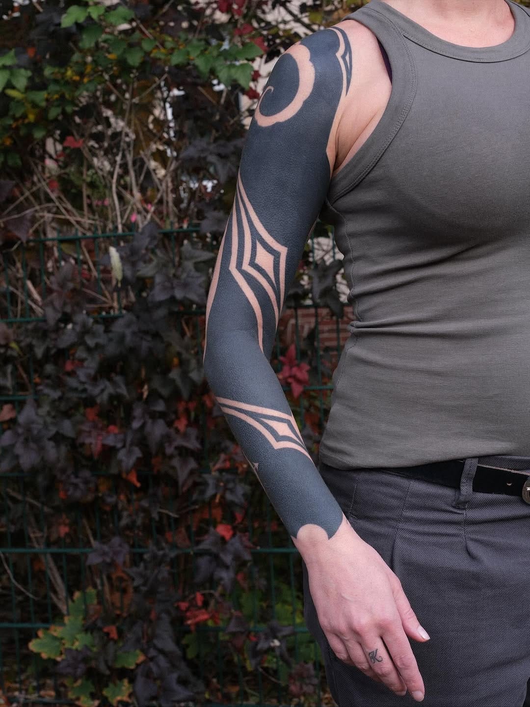 Post 5 by TATTOO DOTWORK MAORI GEOMETRY BERLIN on Instagram (carousel)