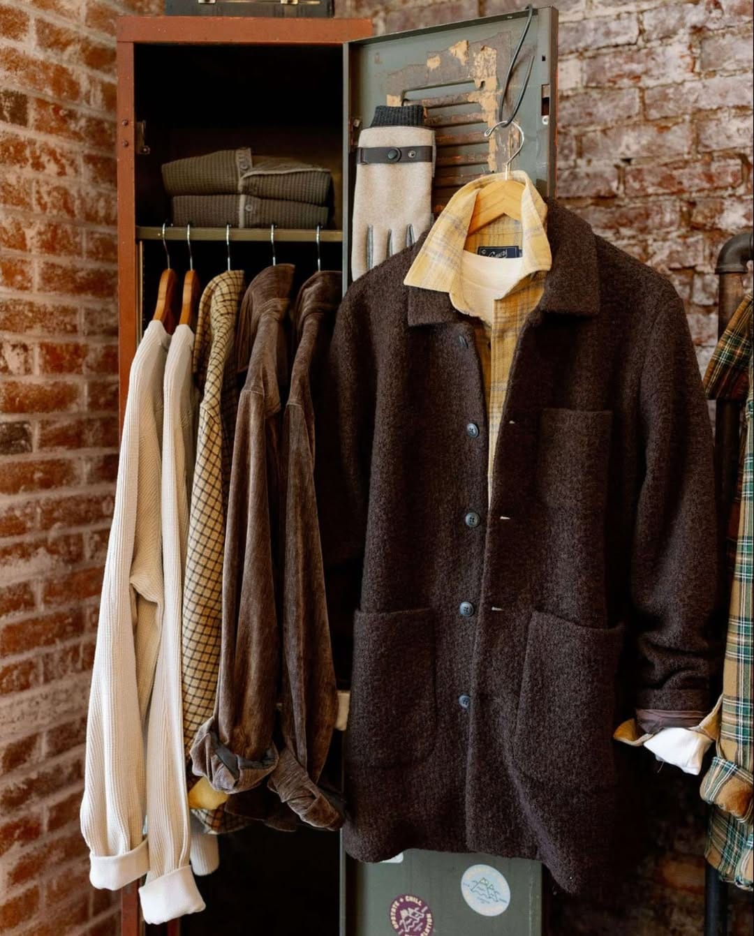 Post 7 by Union Hall Supply Co. | Saratoga Men’s Clothing Store on Instagram (image)
