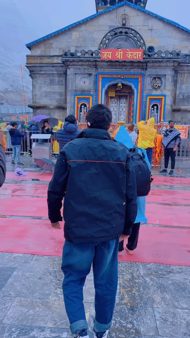 Post 5 by Anmol meena on Instagram (video)