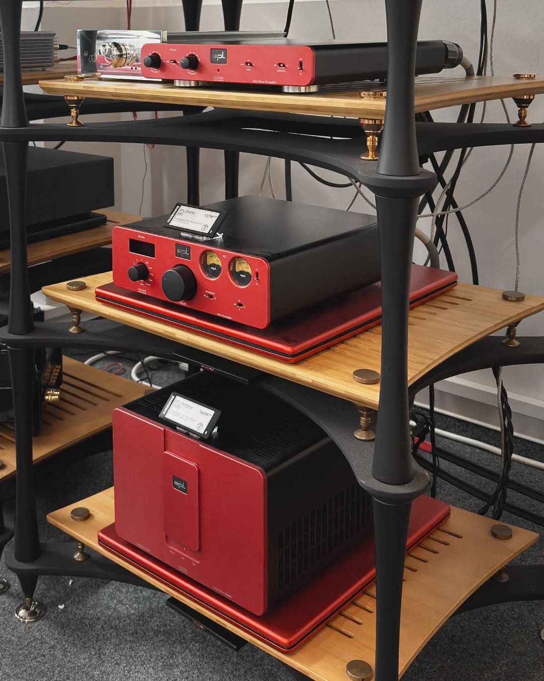 Post 2 by SPL - Sound Performance Lab on Instagram (carousel)