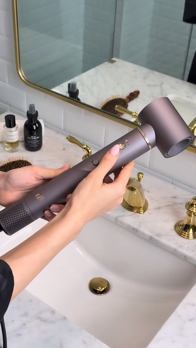 Post 2 by Michelle Chase on Instagram (video)