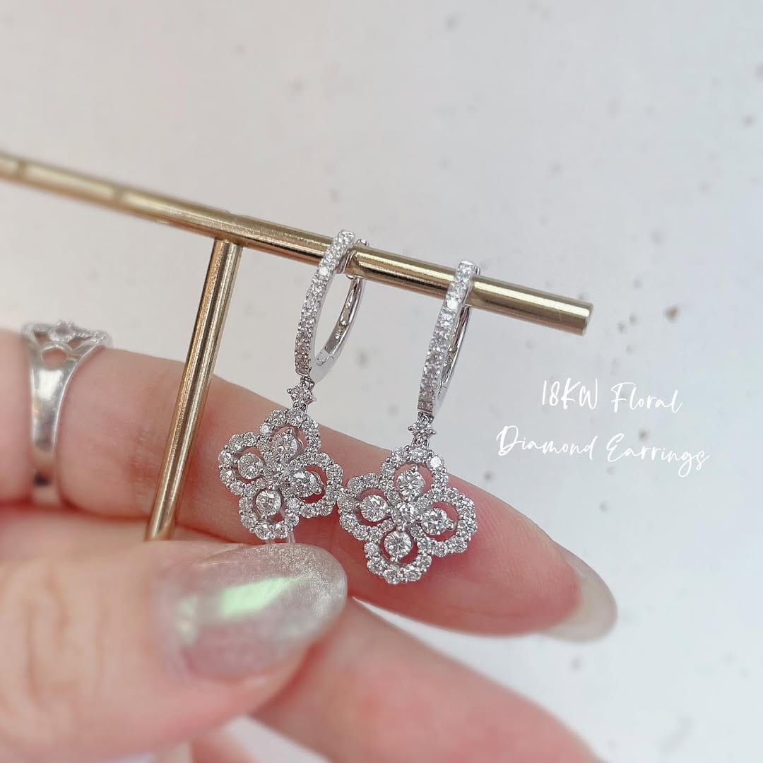 Post 2 by MQJO 𝙁𝙞𝙣𝙚 𝙅𝙚𝙬𝙚𝙡𝙡𝙚𝙧𝙮💍 on Instagram (carousel)