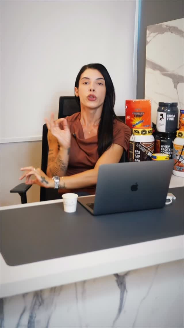 Post 4 by Hannah l Nutricionista Clínica e Esportiva on Instagram (video)