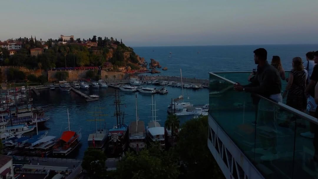 Post 4 by Haval Hatem on Instagram (carousel)