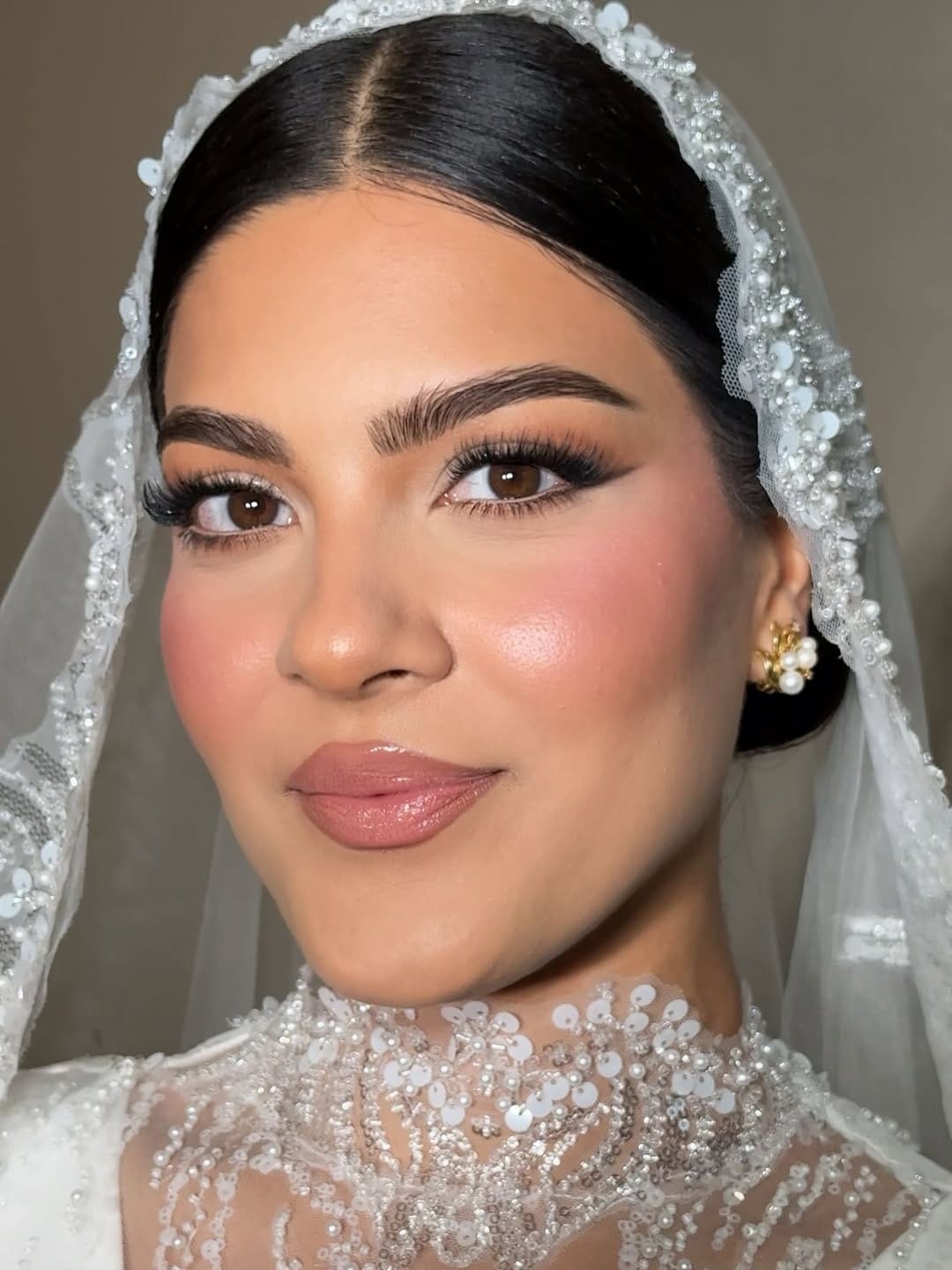 Post 2 by Mabellabeauté Make-Up Artist in Hamburg🇩🇪 on Instagram (carousel)