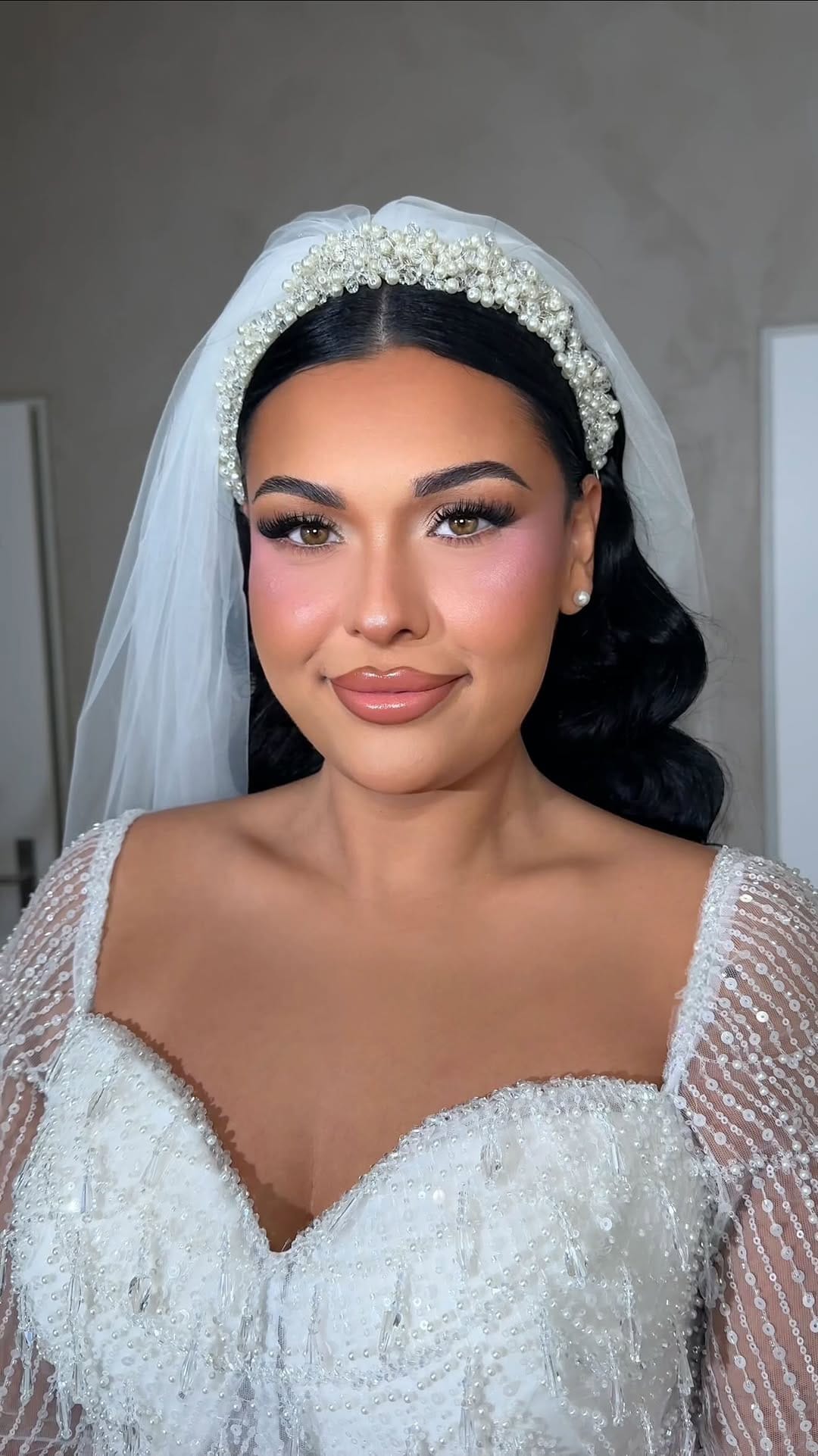 Post 3 by Mabellabeauté Make-Up Artist in Hamburg🇩🇪 on Instagram (video)