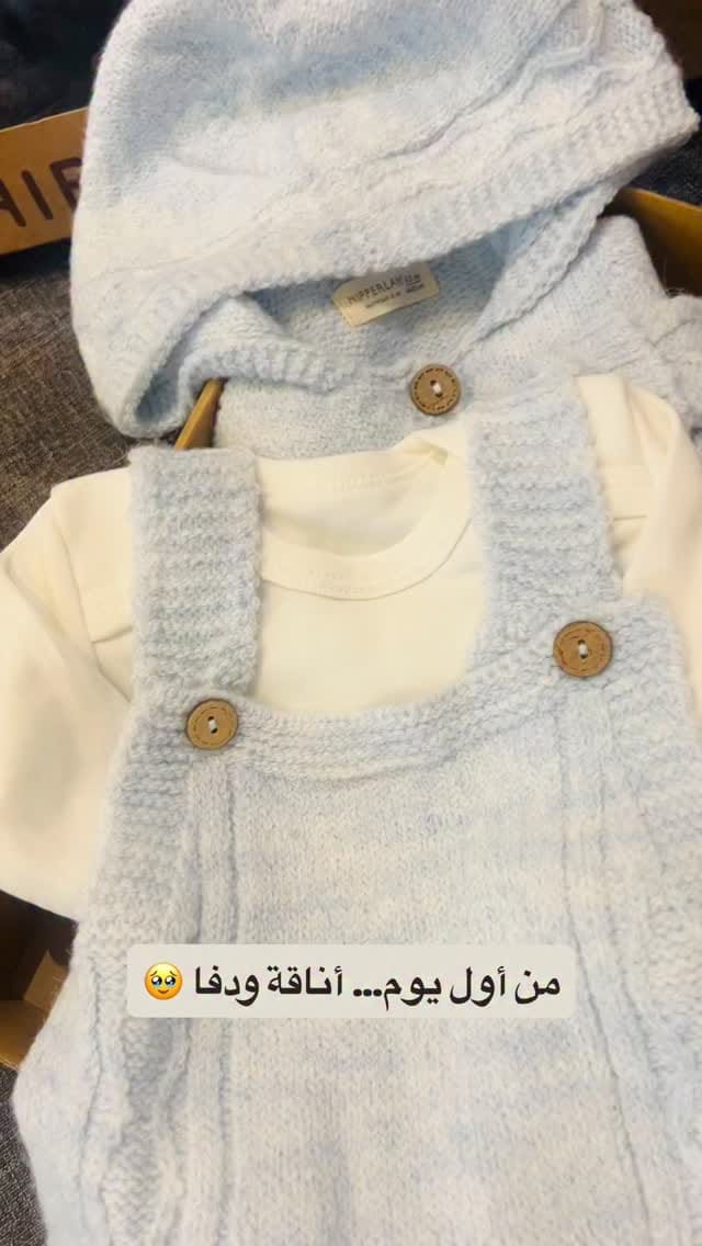 Post 10 by Lulu on Instagram (video)