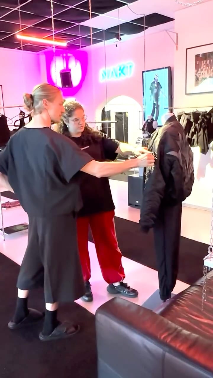 Post 1 by NAKT on Instagram (video)