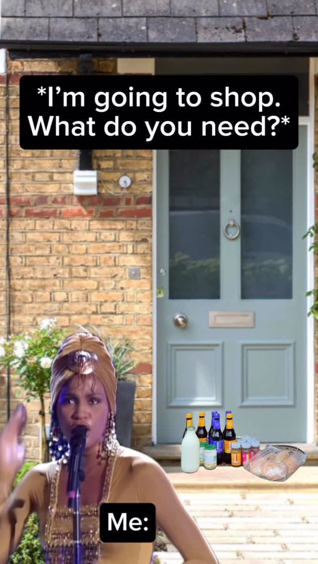 Post 8 by Milk & More on Instagram (video)