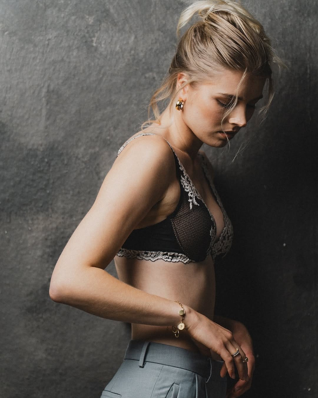 Post 9 by LEONI | GNTM‘24 on Instagram (carousel)