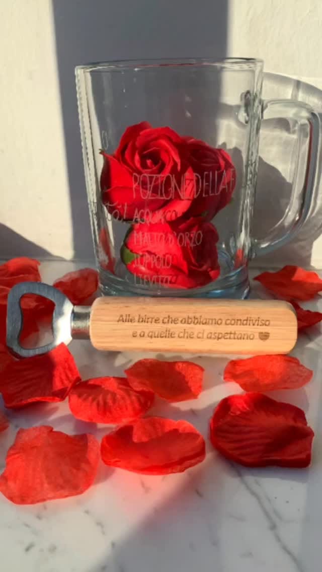 Post 3 by Fennidea on Instagram (video)
