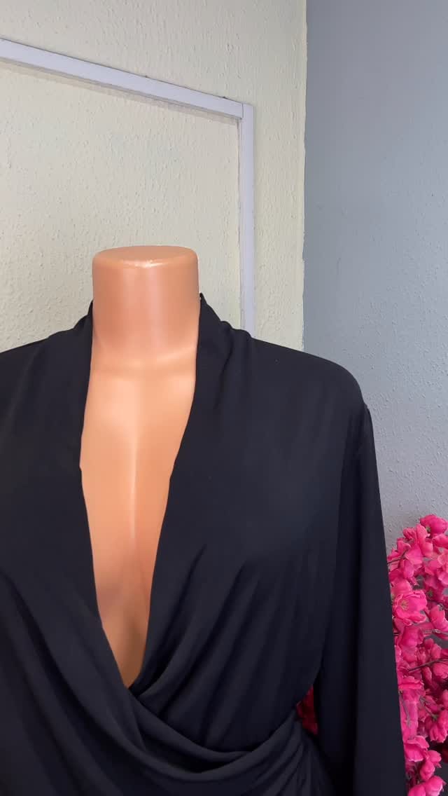 Post 7 by PLUSSIZE THRIFT VENDOR on Instagram (video)