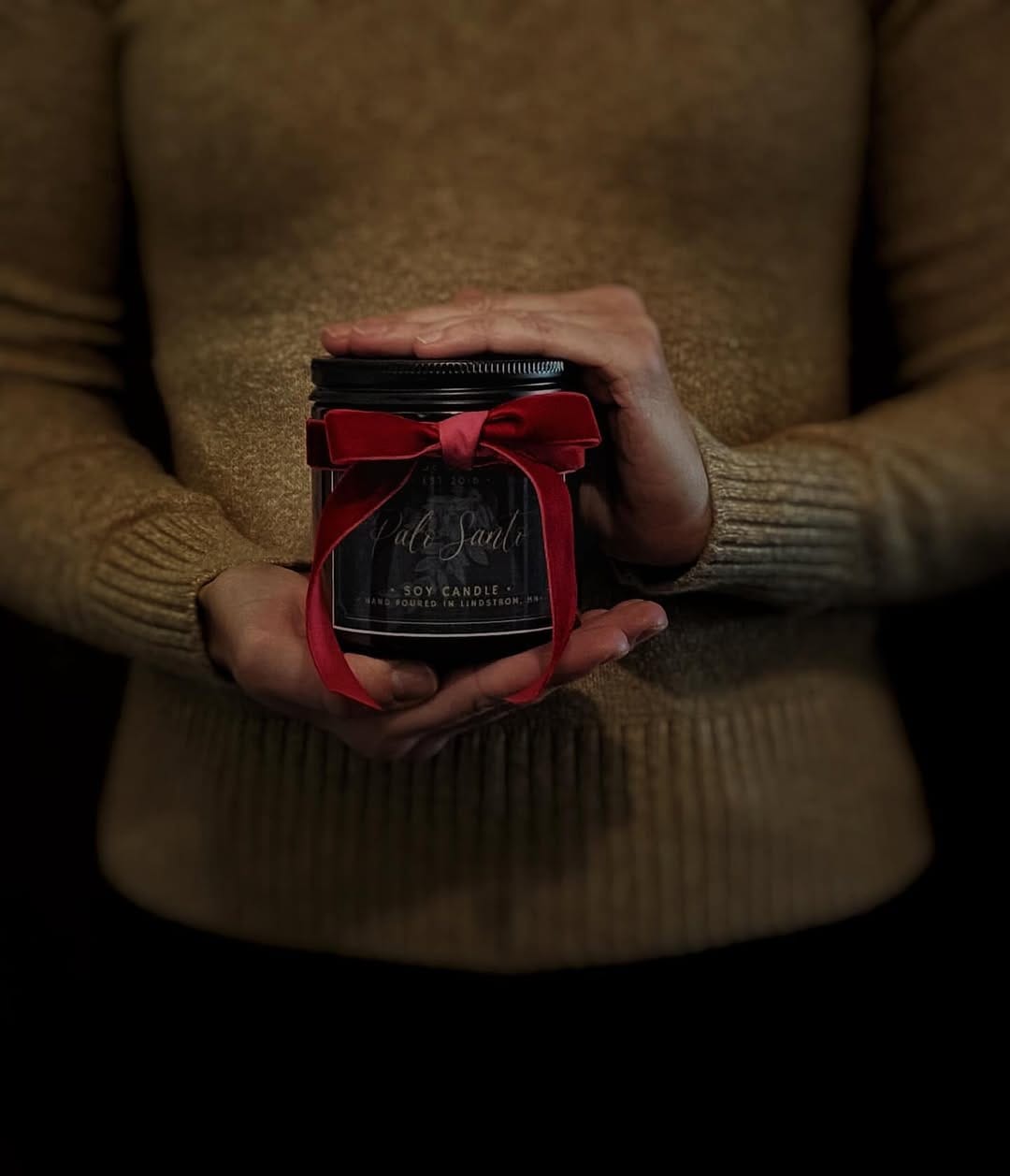 Post 10 by 𝐀𝐩𝐫𝐢𝐥 | 𝐂𝐨𝐭𝐭𝐚𝐠𝐞 𝐂𝐚𝐧𝐝𝐥𝐞 𝐂𝐨™️ on Instagram (image)